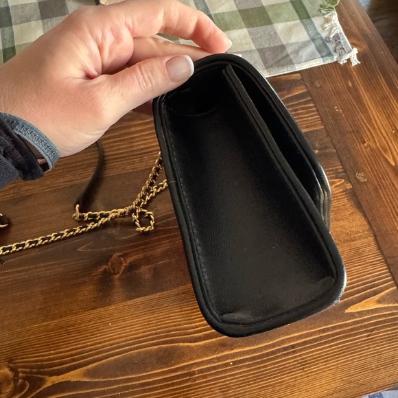 Tory Burch Fleming Black and Gold Star-Studded Women's Bag - Picture 4 of 5